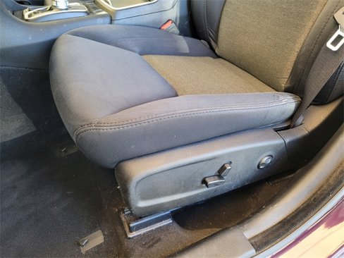 Used 2021 Chrysler 300 Touring w/ Sport Appearance Package image 17