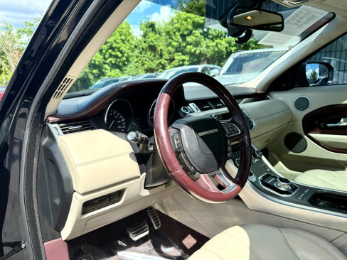 Used 2013 Land Rover Range Rover Evoque Prestige image 11