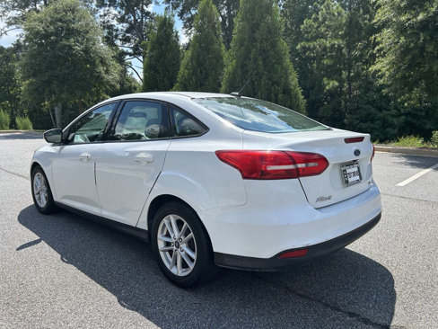 Used 2017 Ford Focus SE image 10