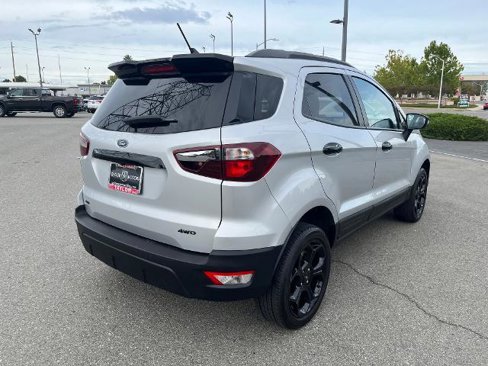 Used 2021 Ford EcoSport SES image 3