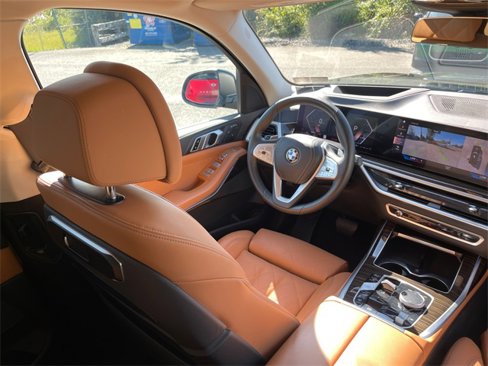 Certified 2023 BMW X7 xDrive40i w/ Parking Assistance Package image 22