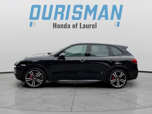 Used 2013 Porsche Cayenne GTS image 6