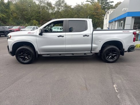Used 2019 Chevrolet Silverado 1500 LT Trail Boss w/ Convenience Package image 2