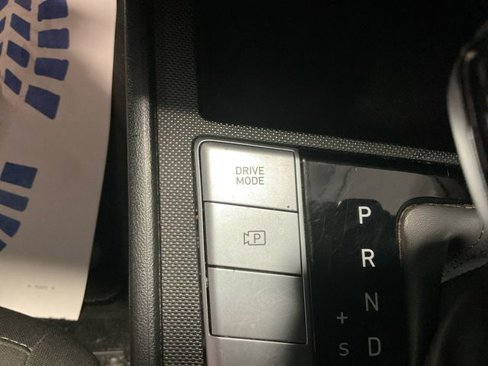 Used 2023 Hyundai Elantra SEL image 28