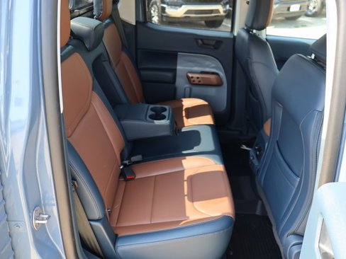 Used 2024 Ford Maverick Lariat image 16