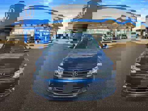 Used 2012 Volkswagen Jetta SEL image 3