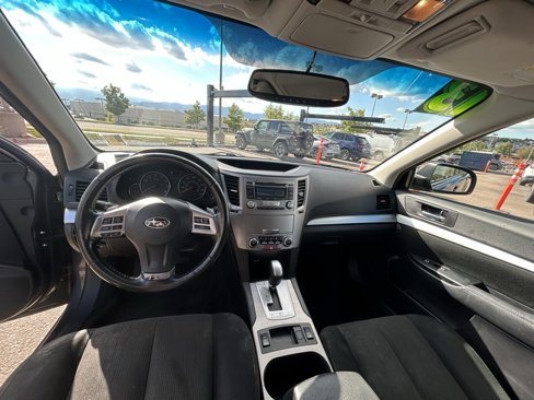 Used 2013 Subaru Outback 2.5i Premium image 14