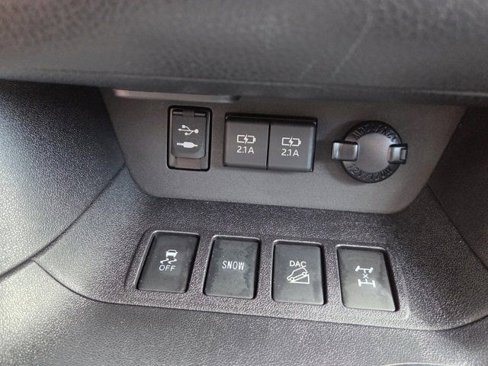 Used 2019 Toyota Highlander Limited Platinum image 9