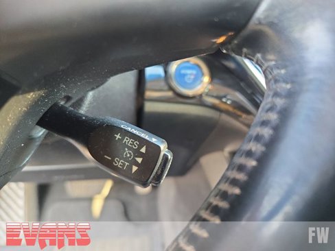 Used 2015 Toyota Avalon Limited image 16