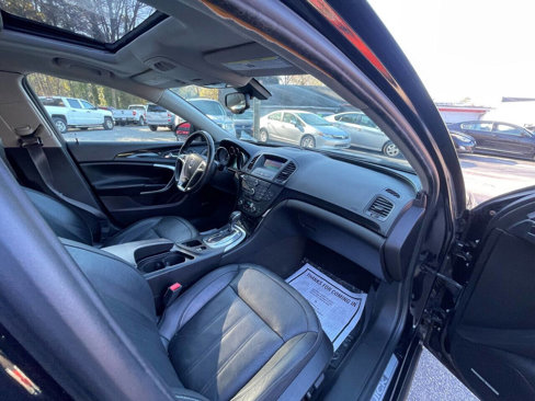 Used 2012 Buick Regal Premium image 38