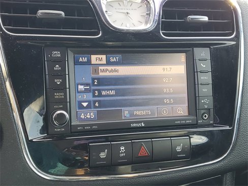 Used 2013 Chrysler 200 S image 20