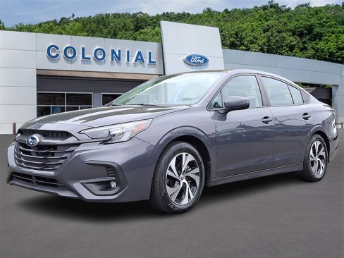 Used 2024 Subaru Legacy Premium image 3