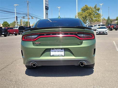 Used 2020 Dodge Charger GT w/ Blacktop Package image 9