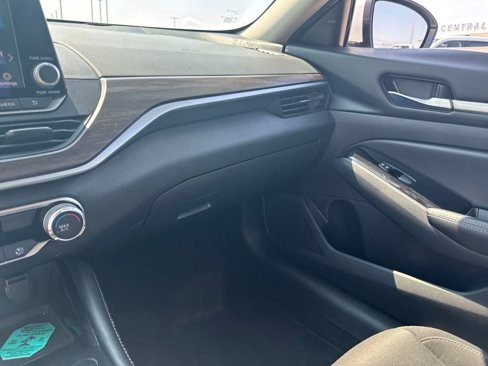 Used 2023 Nissan Altima 2.5 SV image 26