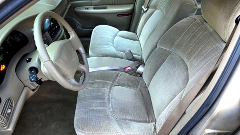 Used 2002 Buick Century Custom w/ Custom Premium Pkg image 9