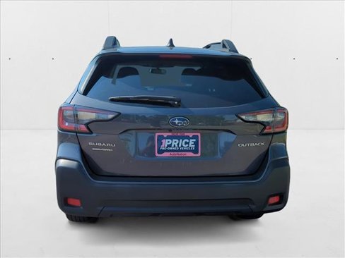 Used 2023 Subaru Outback Premium image 8