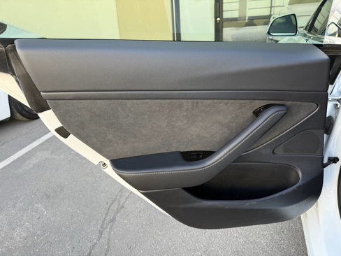 Used 2020 Tesla Model 3 Standard Range Plus image 25