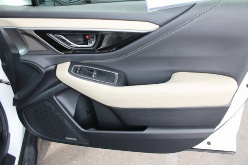 Used 2023 Subaru Outback Limited XT image 44