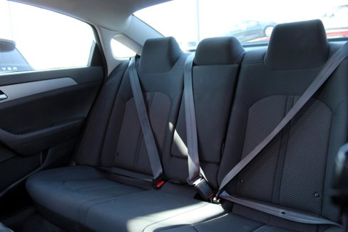 Used 2018 Hyundai Sonata SE w/ Cargo Package image 23