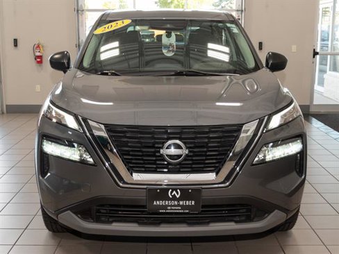 Used 2023 Nissan Rogue S image 3