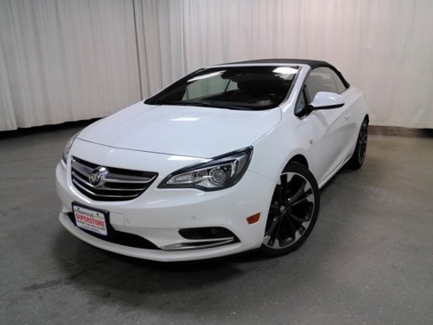 Used 2019 Buick Cascada Premium image 10