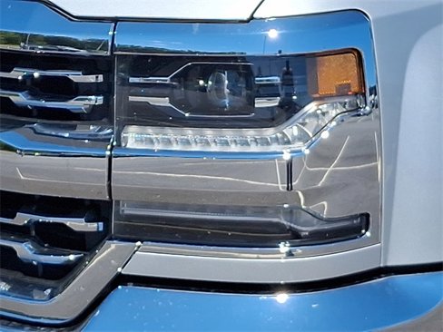 Used 2017 Chevrolet Silverado 1500 LTZ w/ Sport Package image 9