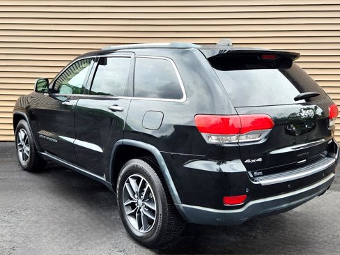 Used 2018 Jeep Grand Cherokee Limited image 4
