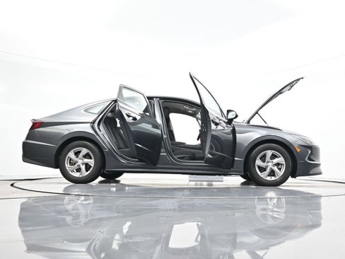 Used 2022 Hyundai Sonata SE w/ Cargo Package image 47