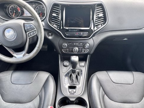 Certified 2022 Jeep Cherokee Limited w/ Mopar Interior Package image 11