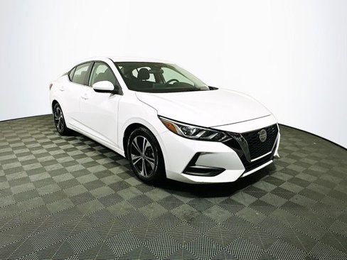 Used 2021 Nissan Sentra SV image 1