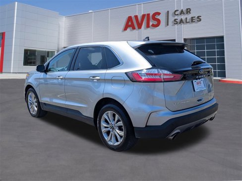 Used 2024 Ford Edge Titanium image 3