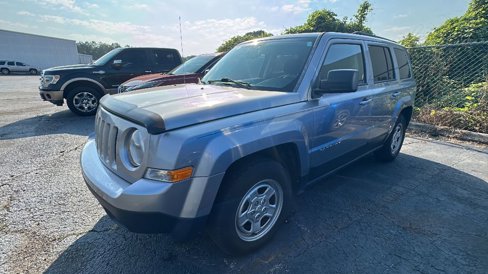 Used 2016 Jeep Patriot Sport w/ Power Value Group image 9
