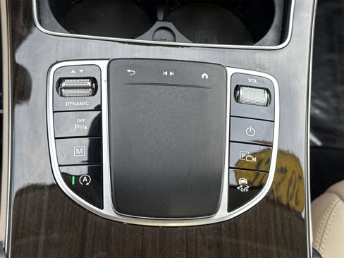 Certified 2021 Mercedes-Benz GLC 300 image 25