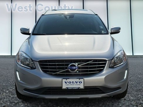 Used 2016 Volvo XC60 T5 Premier image 10