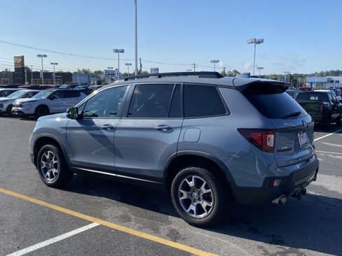 Used 2022 Honda Passport TrailSport image 3