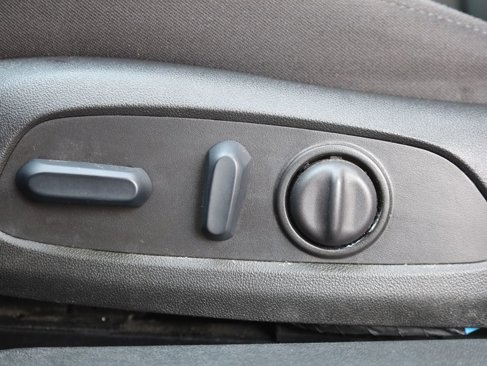 Used 2024 Chevrolet Malibu LT image 29