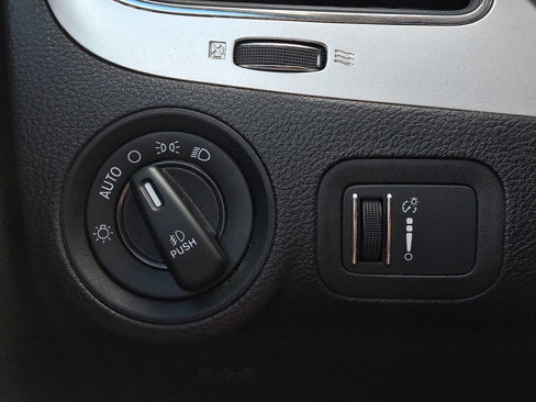 Used 2018 Dodge Journey GT image 22
