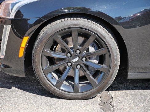 Used 2018 Cadillac CTS Luxury image 4