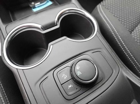 Used 2024 GMC Terrain SLE image 19