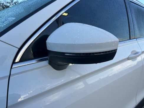 Used 2018 Volkswagen Tiguan SEL image 18
