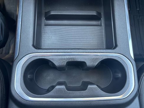 Used 2021 GMC Sierra 1500 SLT image 16