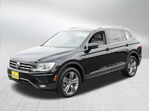 Used 2020 Volkswagen Tiguan SEL w/ 3rd Row Seat Package image 3