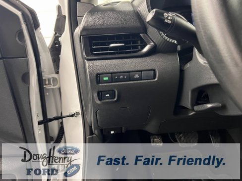 Used 2024 Nissan Sentra S image 25