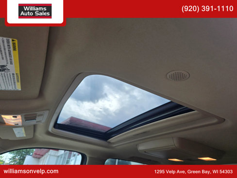 Used 2013 Chevrolet Suburban LTZ image 2