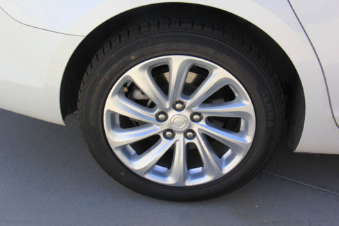 Used 2015 Buick LaCrosse Leather w/ Experience Buick Package image 30