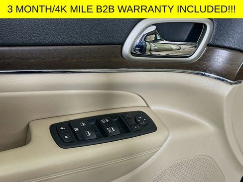 Used 2017 Jeep Grand Cherokee Limited image 18