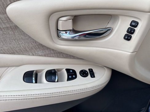 Used 2020 Nissan Murano SL image 30
