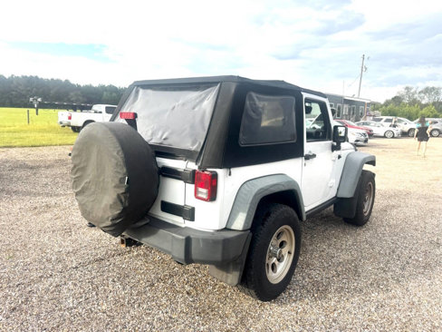 Used 2012 Jeep Wrangler Sport image 9