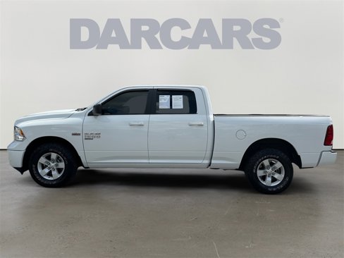 Used 2021 RAM 1500 Classic SLT image 4
