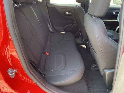 Used 2021 Jeep Renegade Latitude image 27